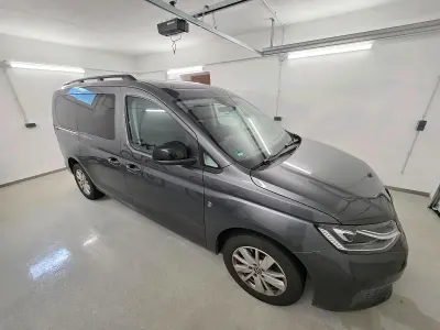 Gebraucht VW Caddy Maxi California 114 PS (83 kW) 2021 Andere farben Van / Kleinbus