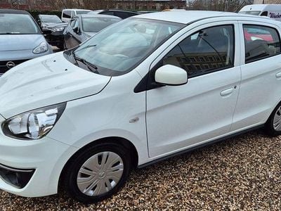 Weiß Gebraucht 2018 Mitsubishi Space Star Basis Limousine | 6.450 € (Etwas zu teuer)