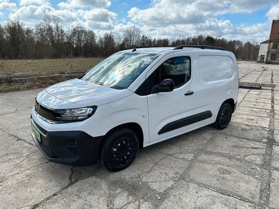 Gebraucht Opel Combo 102 PS (75 kW) 2024 Weiß Van / Kleinbus