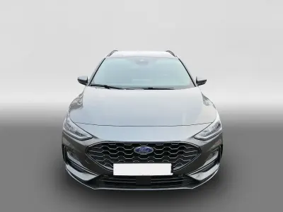 Używany Ford Focus ST-Line 125 KM (91 kW) 2024 Szary