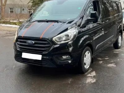 Gebraucht Ford Transit Custom 170 PS (125 kW) 2019 Schwarz Van / Kleinbus
