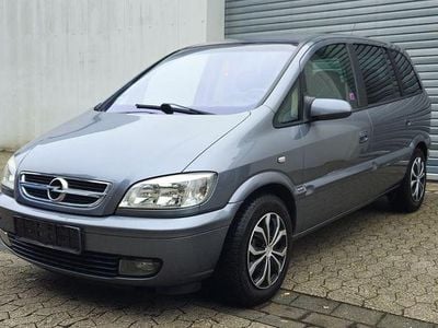 Gebraucht Opel Zafira Executive 125 PS (91 kW) 2004 Grau Van / Kleinbus