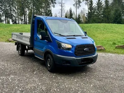 Używany Ford Transit 131 KM (96 kW) 2017 Niebieski SUV