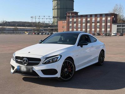 Gebraucht Mercedes C400 AMG line 333 PS (244 kW) 2017 Weiß Coupé