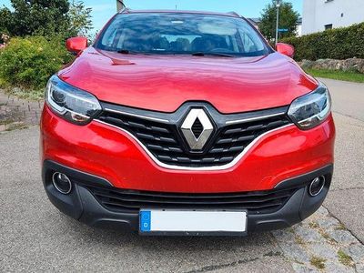 Gebraucht Renault Kadjar Collection 131 PS (96 kW) 2016 Rot SUV
