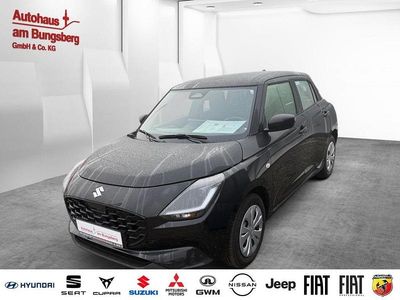 Neu Suzuki Swift Club 83 PS (61 kW) 2025 Schwarz Limousine