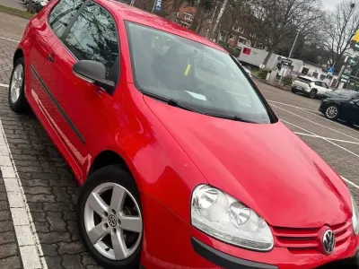 Gebraucht VW Golf IV 75 PS (55 kW) 2006 Rot Limousine