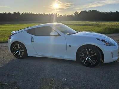 Gebraucht Nissan 370Z Pack 328 PS (241 kW) 2018 Coupé