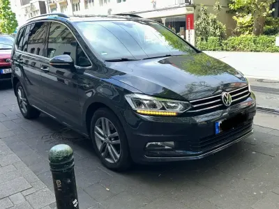 Gebraucht VW Touran Highline 150 PS (110 kW) 2016 Grau Van / Kleinbus