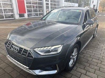 Grau Gebraucht 2022 Audi A4 Allroad Business Kombi | 35.930 € (Fairer Preis)