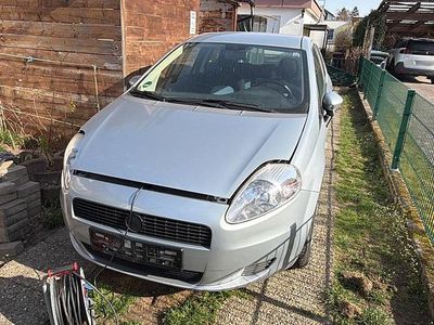 Gebraucht Fiat Punto 44 PS (32 kW) 2006 Silber Kleinwagen