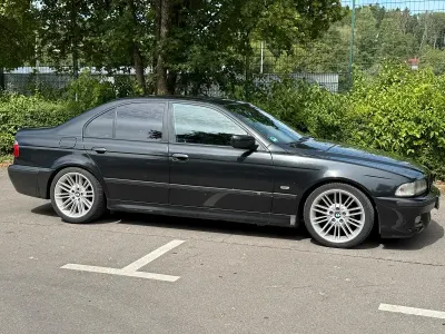 Gebraucht BMW 523 M Sport 170 PS (125 kW) 2000 Schwarz Limousine