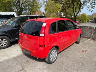Usata Opel Meriva 90 CV (66 kW) 2005 Rosso Monovolume