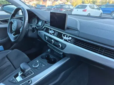 Second-hand Audi A4 Comfort 150 CP (110 kW) 2019 Gri Break