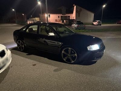 Używany Audi A6 299 KM (219 kW) 1999 Czarny Sedan/Limuzyna