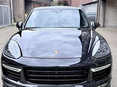 Second-hand Porsche Cayenne GTS 441 CP (324 kW) 2017 SUV