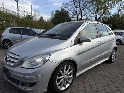 Usata Mercedes B180 109 CV (80 kW) 2005 Argento Monovolume