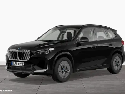 Gebraucht BMW iX1 150 kW (204 PS) 2025 Schwarz SUV