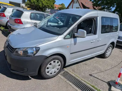 Gebraucht VW Caddy Trendline 75 PS (55 kW) 2011 Reflexsilber metallic Van / Kleinbus