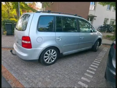 Gebraucht VW Touran 200 PS (147 kW) 2006 Silber Van / Kleinbus