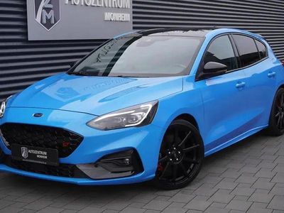 Używany Ford Focus ST 280 KM (205 kW) 2022 Niebieski Sedan/Limuzyna