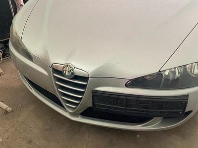 Gebraucht Alfa Romeo 147 105 PS (77 kW) 2007 Silber Kleinwagen