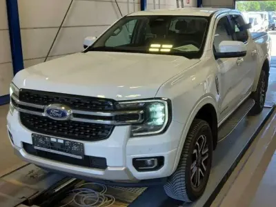 Gebraucht Ford Ranger Limited 170 PS (125 kW) 2023 Frozen white Pickup