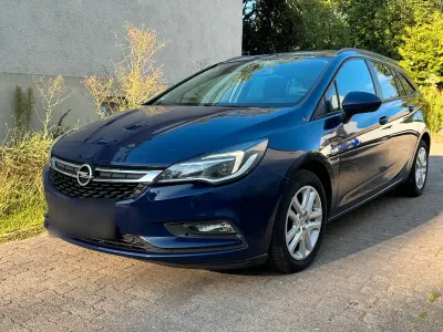 Gebraucht Opel Astra Sport 110 PS (80 kW) 2016 Blau Kombi