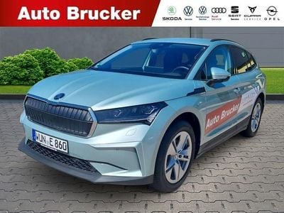 Gebraucht Skoda Enyaq iV Loft 131 kW (179 PS) 2024 Arcticsilber metallic SUV