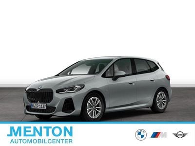 Grau Gebraucht 2025 BMW 220 Active Tourer M Sport Van / Kleinbus | 37.995 € (Fairer Preis)