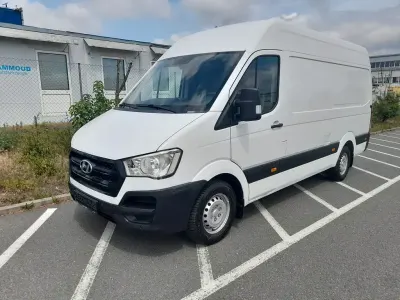 Gebraucht Hyundai H 350 170 PS (125 kW) 2017 Weiß Van