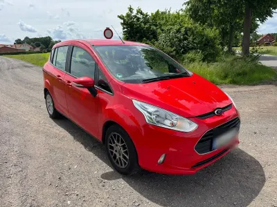 Gebraucht Ford B-MAX 90 PS (66 kW) 2017 Rot Van / Kleinbus