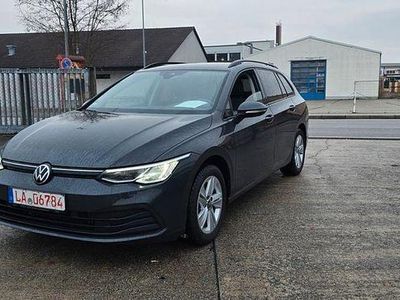 Gebraucht VW Golf VIII Life 116 PS (85 kW) 2023 Grau Kombi