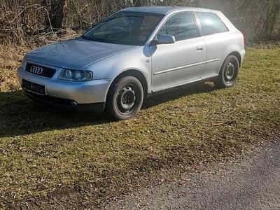 Gebraucht Audi A3 75 PS (55 kW) 2002 Silber Kleinwagen