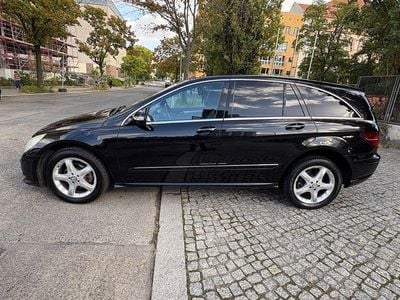 Mercedes R320
