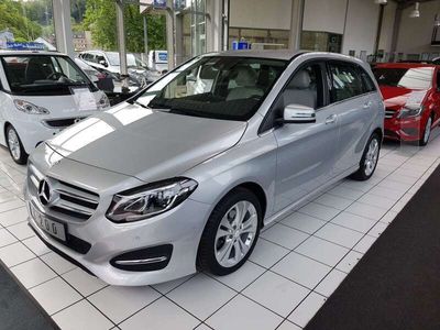 gebraucht Mercedes B200 URBAN LED NAVI SHZ PTS TEMPO