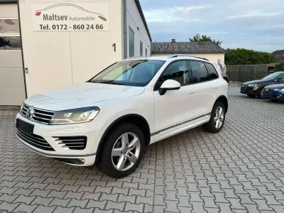 Gebraucht VW Touareg R-line 262 PS (192 kW) 2016 Weiß SUV