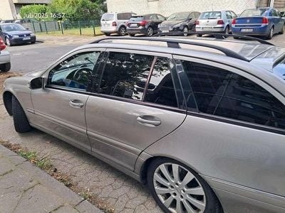 Mercedes C220