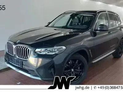Gebraucht BMW X3 Sport Line 190 PS (139 kW) 2023 Sophistograu brillanteffekt me SUV