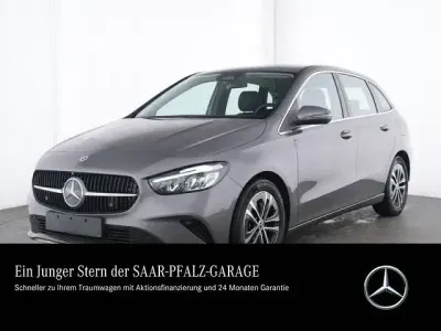 Gebraucht Mercedes B180 Progressive 136 PS (100 kW) 2025 Lack mountaingrau Kleinwagen
