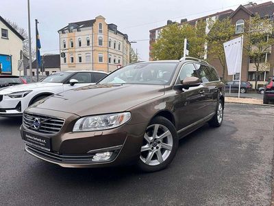 Second-hand Volvo V70 Summum 181 CP (133 kW) 2015 Maro Break