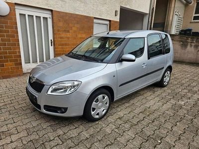 Gebraucht Skoda Roomster Style 105 PS (77 kW) 2008 Stribrna brilliant/ brilliants Van / Kleinbus
