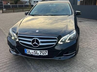 Usata Mercedes E220 Avantgarde 170 CV (125 kW) 2015 Nero Station wagon