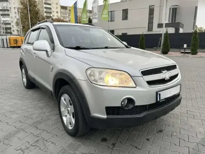 Używany Chevrolet Captiva 218 KM (160 kW) 2006 Srebrny SUV