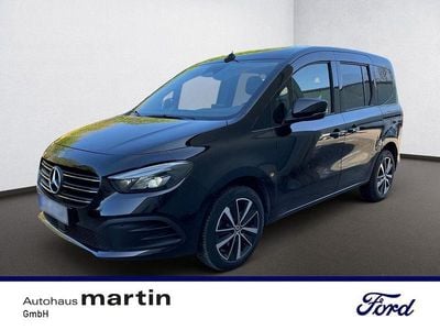 Second-hand Mercedes T180 Edition 116 CP (85 kW) 2023 Negru Monovolum