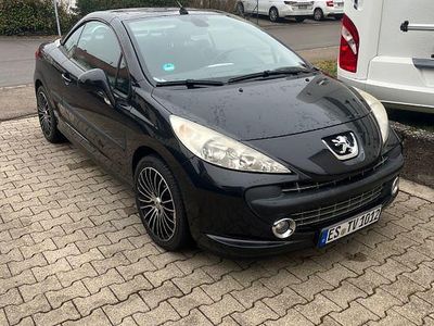 Schwarz Gebraucht 2008 Peugeot 207 CC Platinum Cabrio | 2.490 € (Guter Preis)