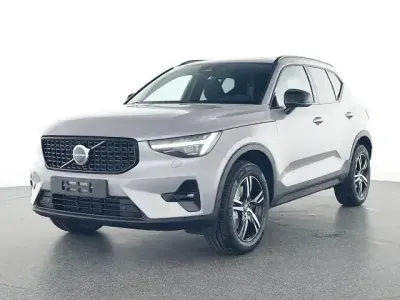 Gebraucht Volvo XC40 Plus 163 PS (119 kW) 2025 Aurora silver / metallic SUV