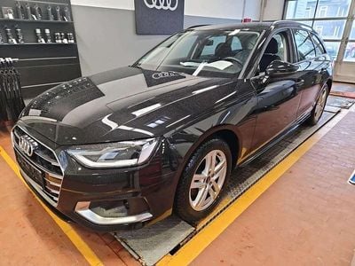 Gebraucht Audi A4 Advanced 204 PS (150 kW) 2023 Mythosschwarz metallic Kombi
