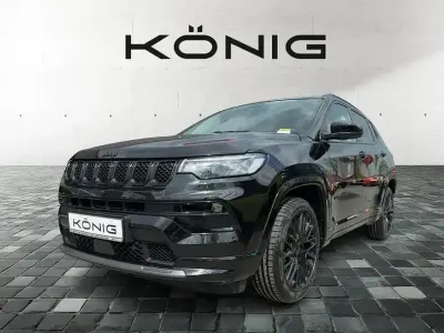Gebraucht Jeep Compass 131 PS (96 kW) 2024 Schwarz SUV
