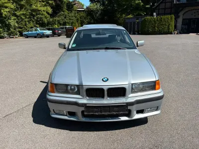 Brugt BMW 325 192 HK (141 kW) 1993 Grå Coupe